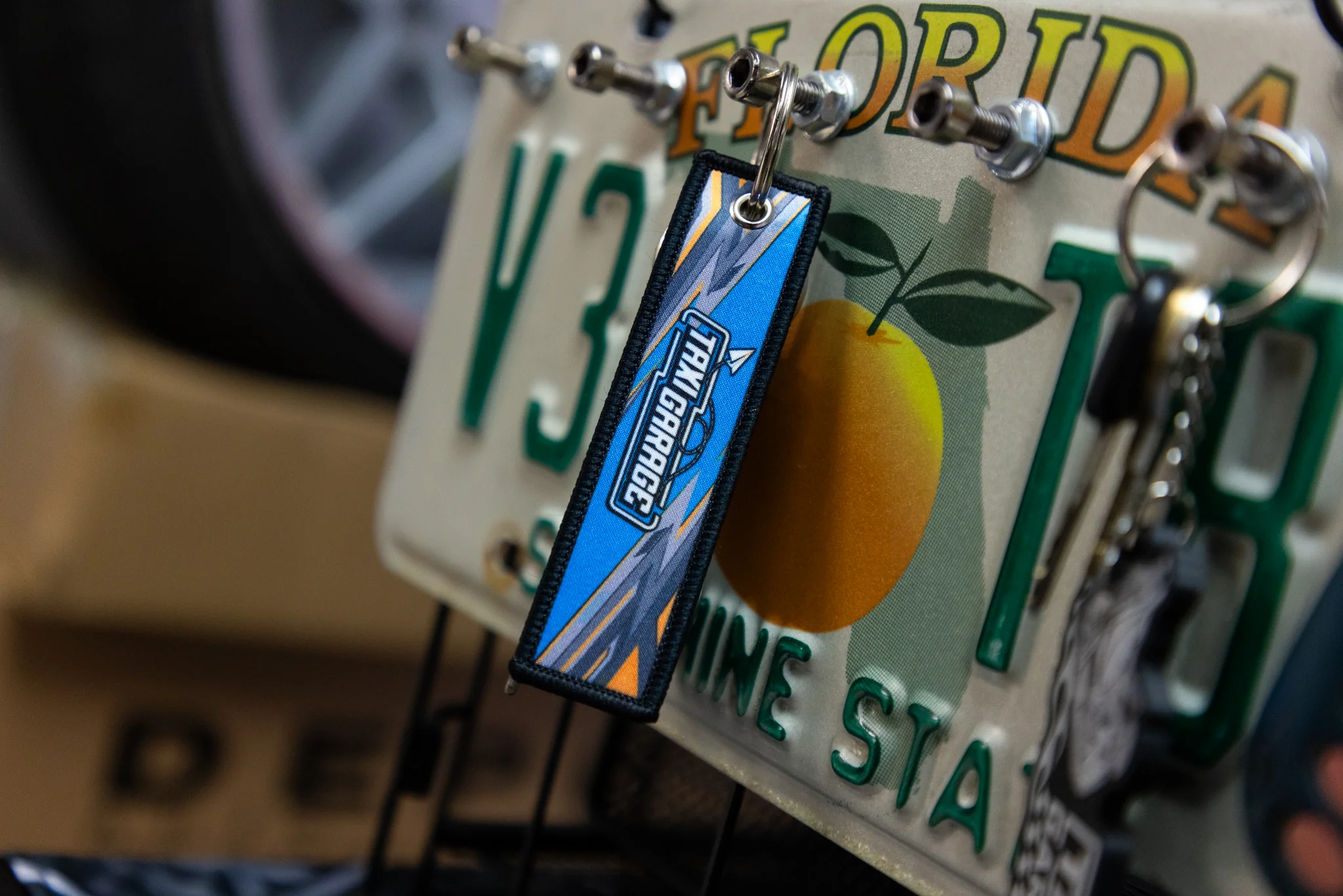Taxi Garage Pull Tag Keychain - Image 6